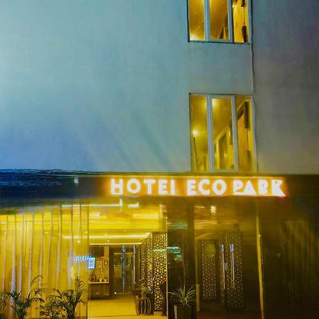 Hotel Eco Park New Town Esterno foto