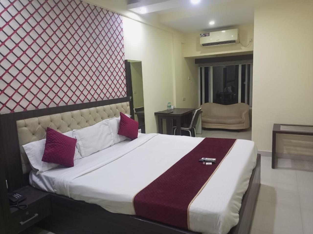 Hotel Eco Park New Town Esterno foto